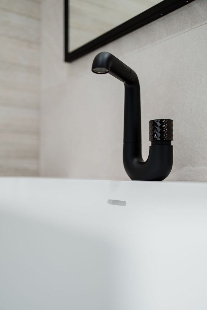 Monomando adaptativo largo negro  Serie silencio  